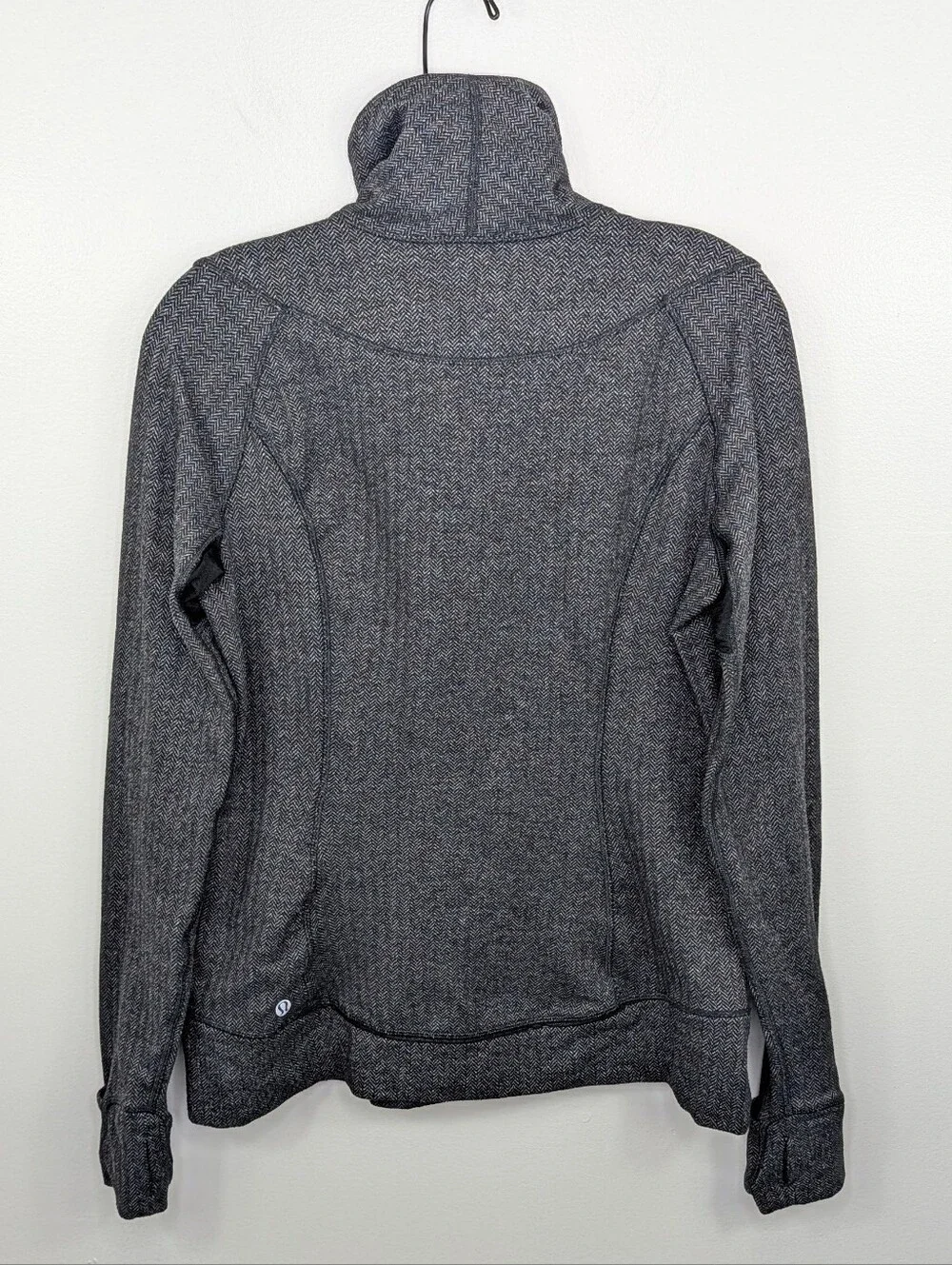 Lululemon Think Fast Pullover Womens 10 1/4 Zip Sweatshirt Long Sleeve Thumbhole